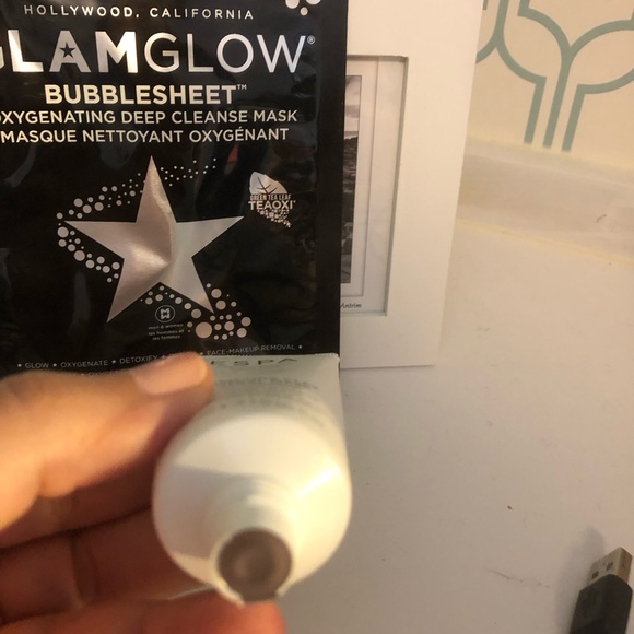 Bundle of 2 masks! Glamglow Bubblesheet & ESPA Clarifying Clay mask (multi-use) - Picture 2 of 4